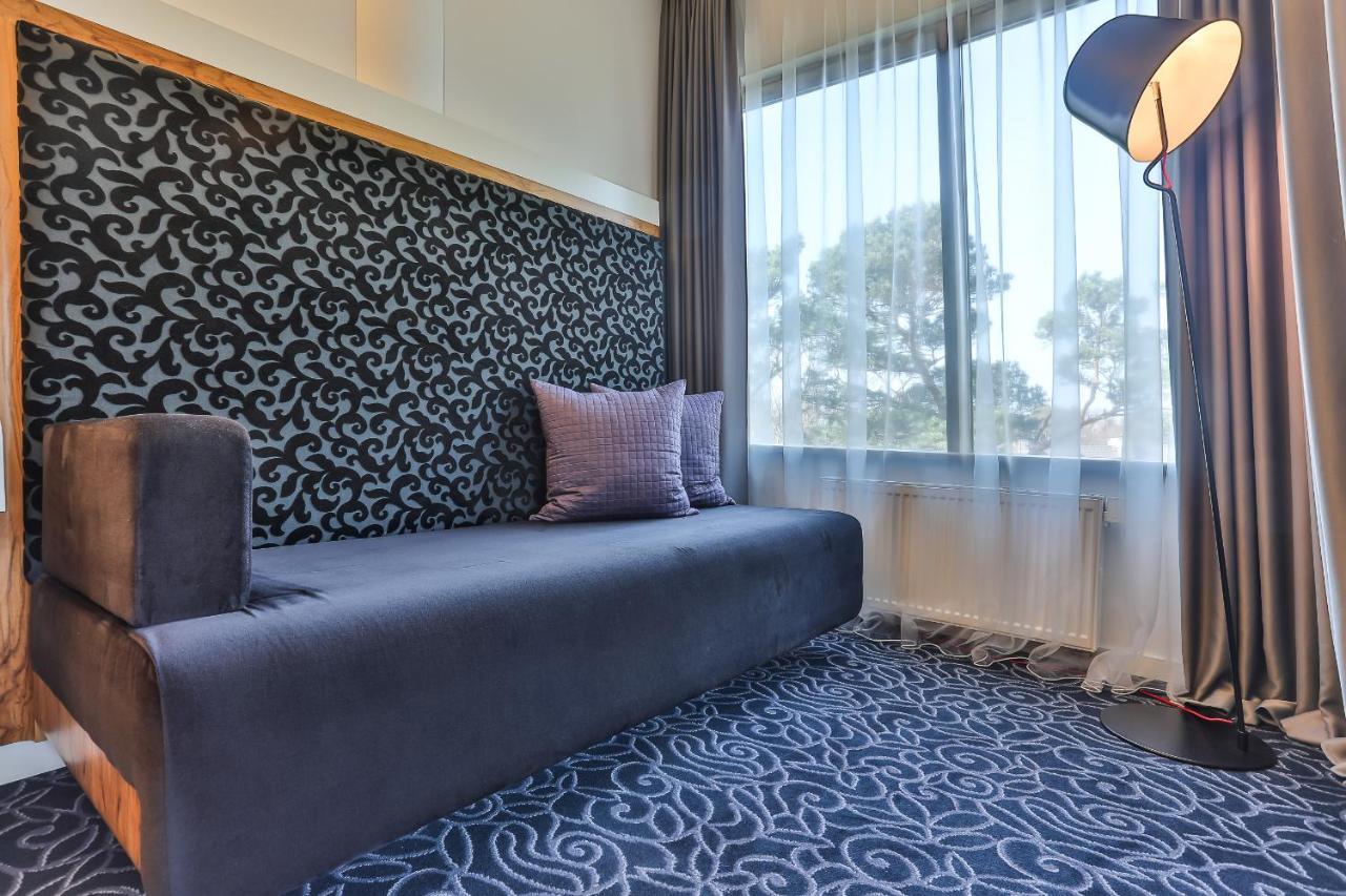 Palanga Life Balance Spa Hotel Екстериор снимка A sofa bed