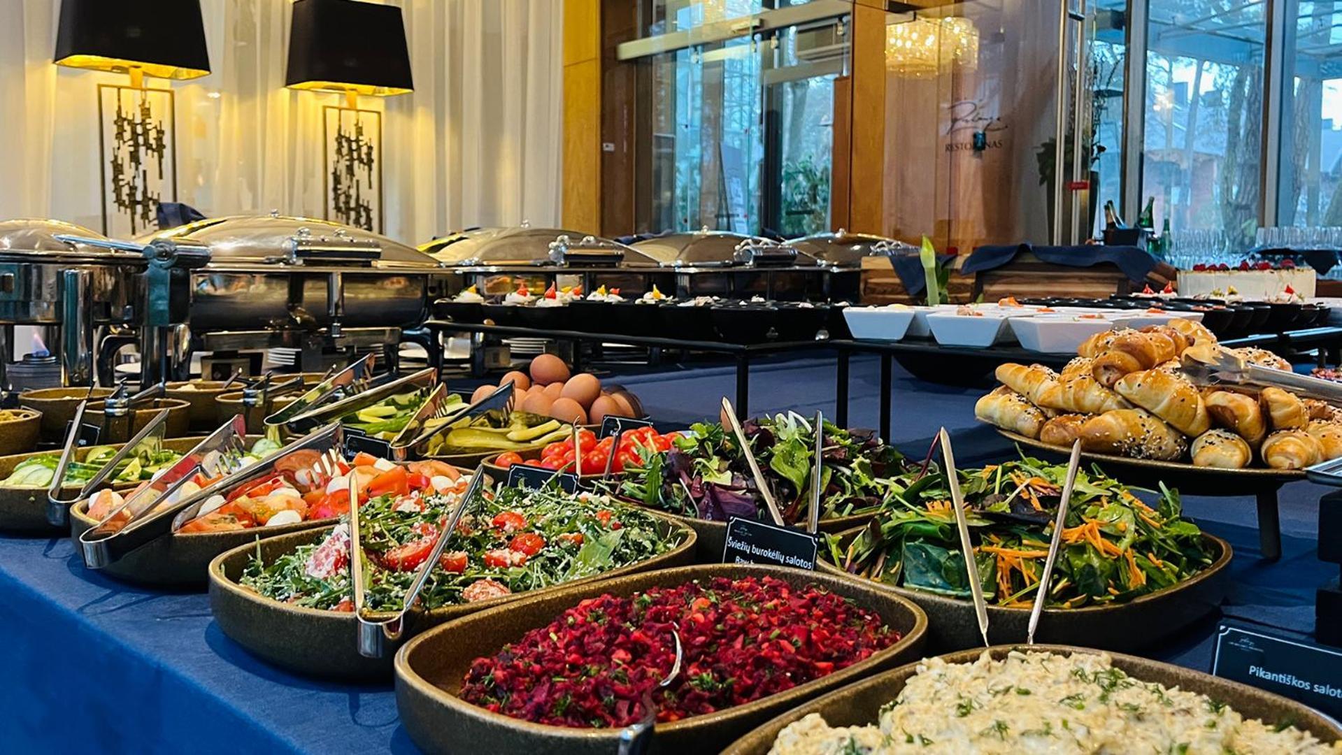 Palanga Life Balance Spa Hotel Екстериор снимка A buffet